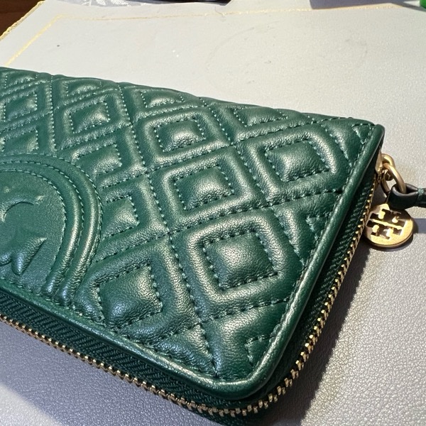 ToryBurch小羊皮菱格紋長夾-12