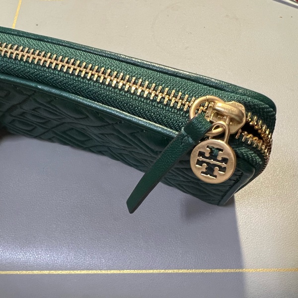 ToryBurch小羊皮菱格紋長夾-13