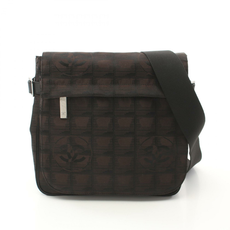 香奈兒新款旅遊系列肩挎包 A29347 尼龍帆布棕色 BK 二手-0