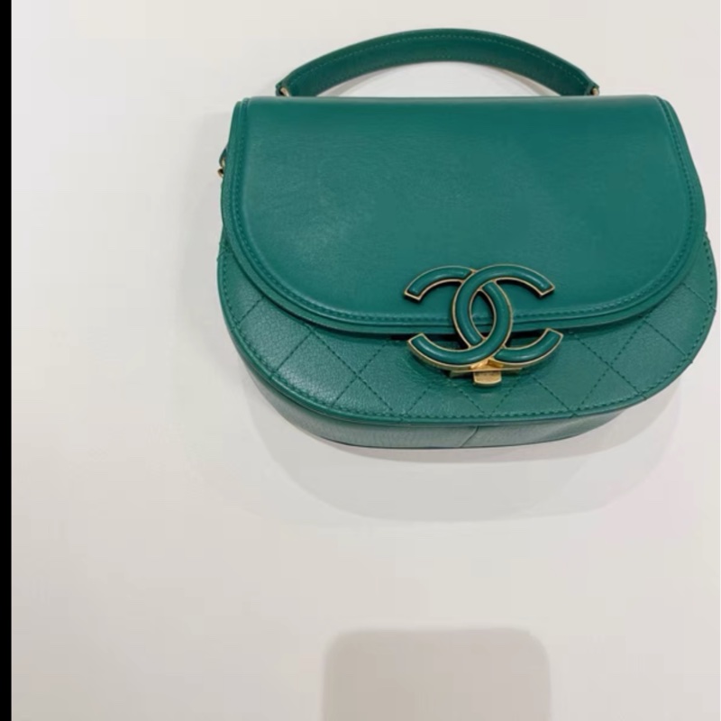 Chanel • 古巴系列大Logo 綠色馬鞍包-6