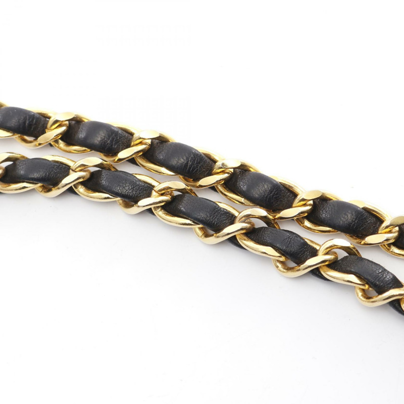 CHANEL 迷你 Matelasse 鏈條斜背包 小羊皮 黑色 白色 二手 GHW-12