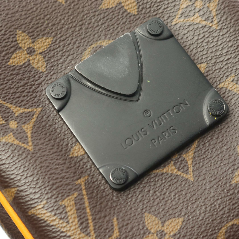 LOUIS VUITTON S-Lock 垂直穿戴式皮夾 M82535 Monogram macassar 二手男款-6