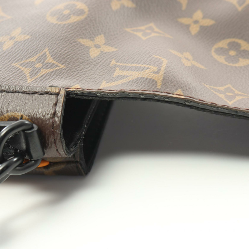 LOUIS VUITTON S-Lock 垂直穿戴式皮夾 M82535 Monogram macassar 二手男款-7