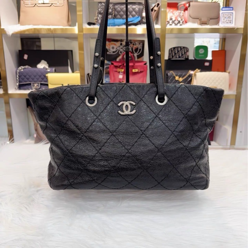 Chanel • 經典黑銀油蠟牛皮托特包 Tote-5