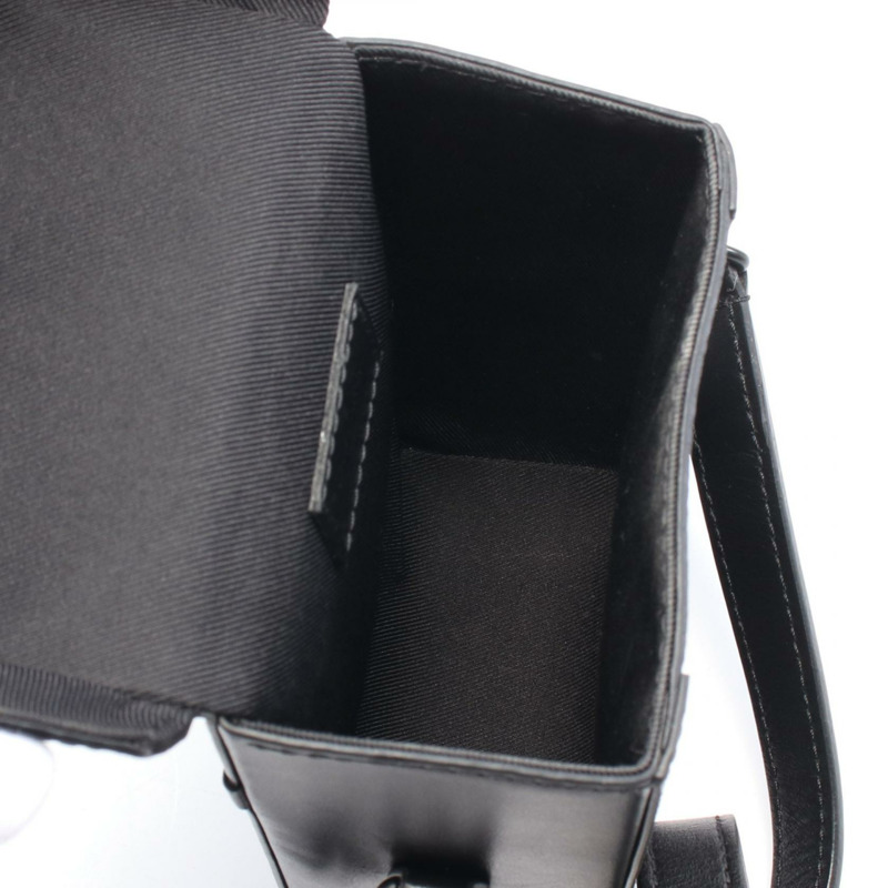 LOUIS VUITTON Vertical Trunk 穿戴式皮夾單肩包 M82077 字母圖案 二手-2