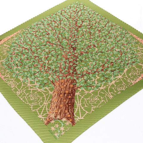 HERMES Carreprise Axis Mundi 圍巾 絲綢 絲綢 綠色 多色 二手 女士