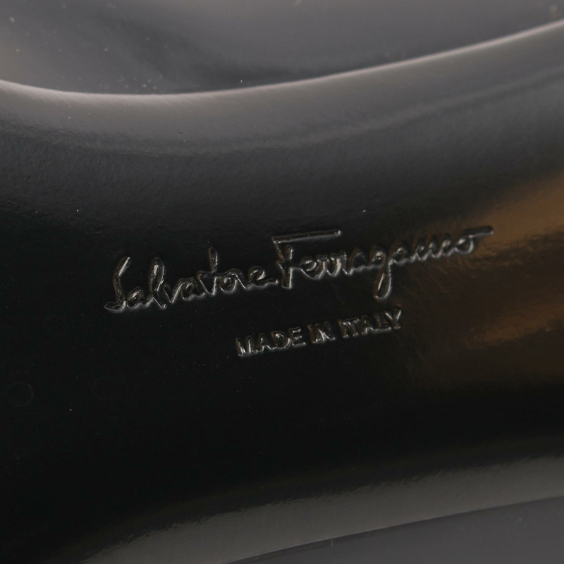 Salvatore Ferragamo 女用高跟鞋 漆皮 黑色 金色 二手-4