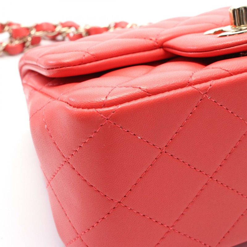 香奈兒迷你 Matelasse 鏈條單肩包 A35200 皮革紅色二手女款 GHW CC-6
