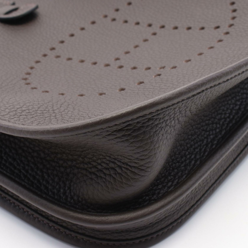 HERMES Evelyne 3 PM 肩斜背包 B Taurillon Clemence-5
