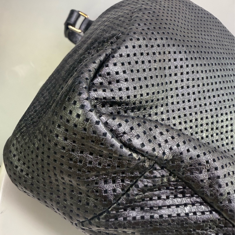 Chanel Handbag or Shoulder bag-14