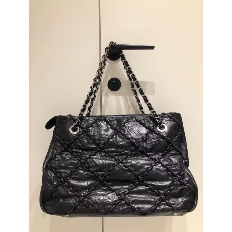 CHANEL 黑色牛革菱格紋包-9