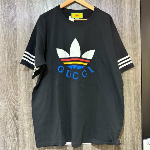 【美收精品】GUCCI ADIDAS聯名三葉草黑色短袖上衣 2-404