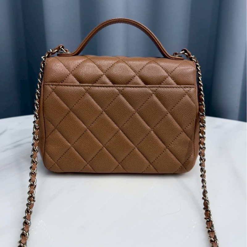 Chanel affinity 郵差包 奶茶色 金釦 荔枝牛-2