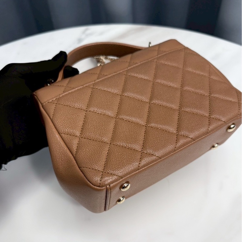 Chanel affinity 郵差包 奶茶色 金釦 荔枝牛-10