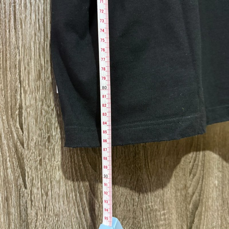 【美收精品】BALENCIAGA  黑色破洞造型短袖 2-414-12