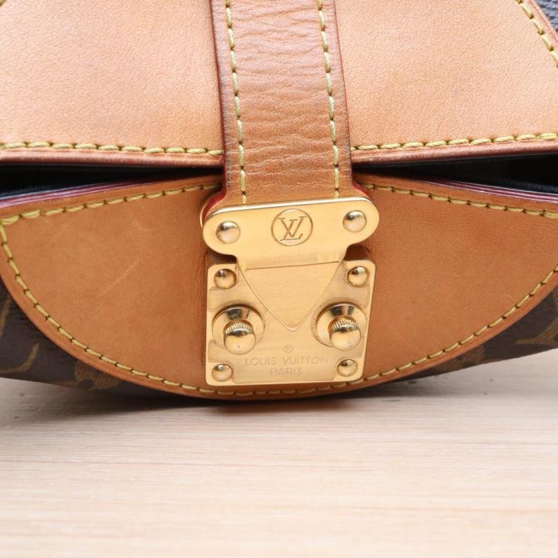 LOUIS VUITTON(路易威登) DUFFLE 薯條斜背包/手拿包 老花 PVC 金扣 2019-10