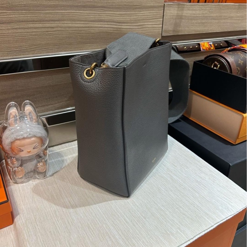 Celine sangle small bucket Grey-4