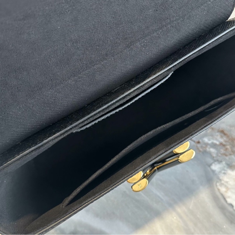 Louis Vuitton twist 中號-12