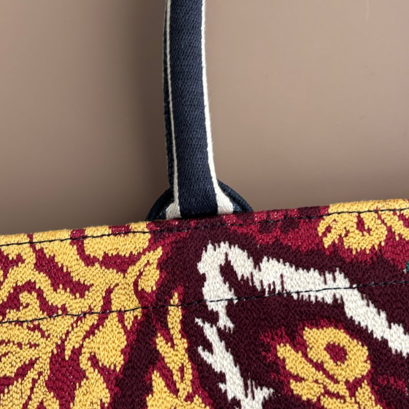 ::Christian Dior:: Book Tote 佩斯利圖騰刺繡托特包(中)手提肩背包-5