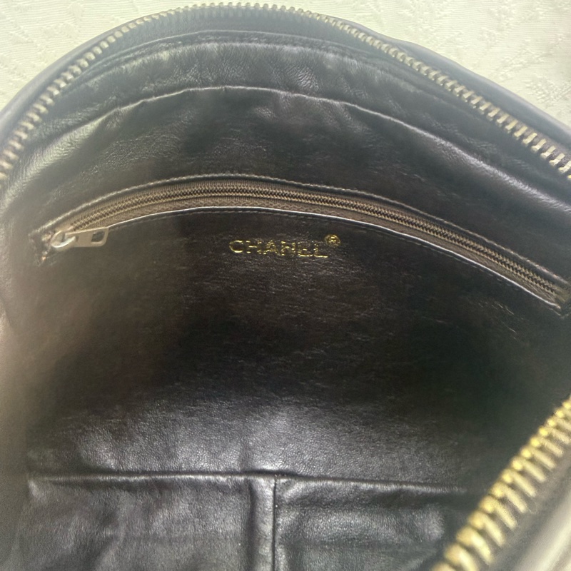Vintage Chanel Bag-20