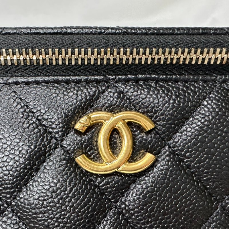 CHANEL 23p荔枝牛愛心金球長盒子-8