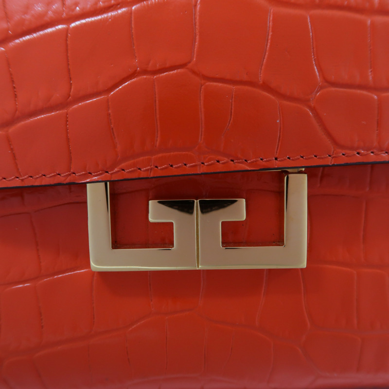 GIVENCHY 牛皮皮革Shoulder Bag金扣肩背袋-9