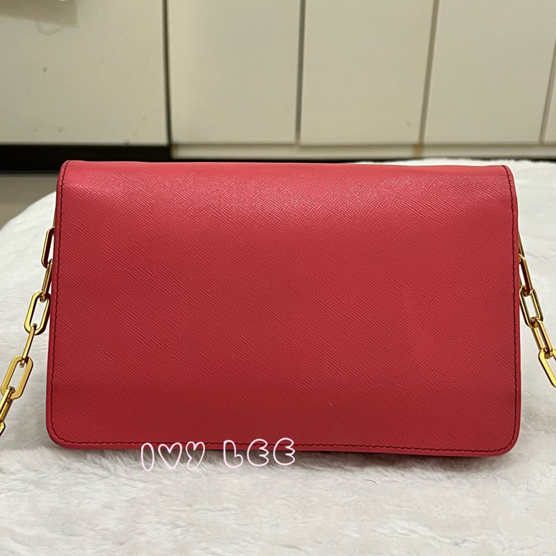 PRADA 皮夾包 肩背包 斜背包 鏈條 Woc 皮革 桃紅色1M1405 正品 二手精品-1