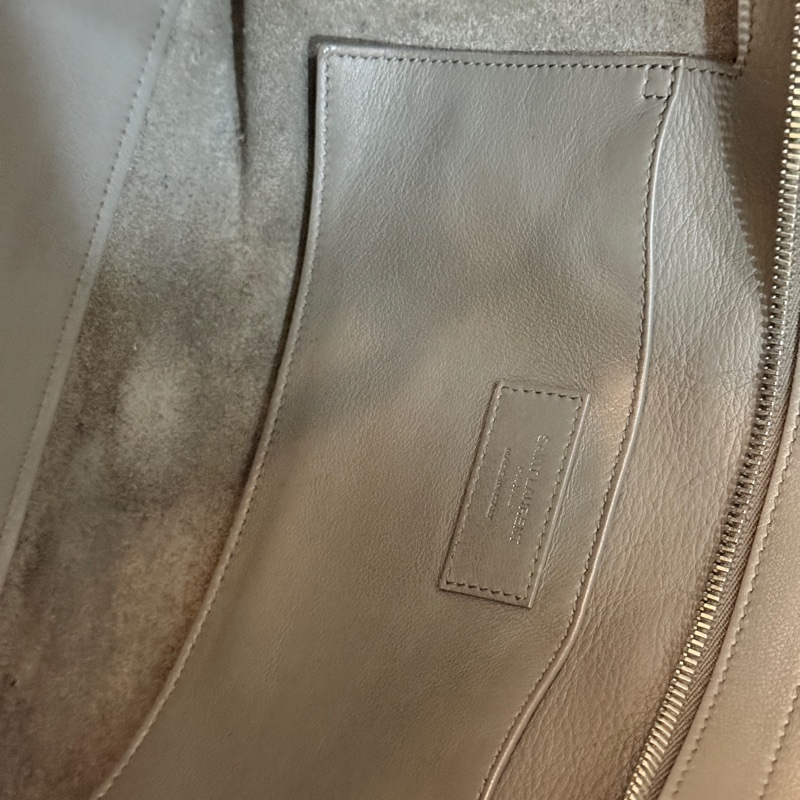 時尚的慵懶感 YSL裡外全皮革 大象灰 手提/斜背包 高級隨性的時尚風格-15