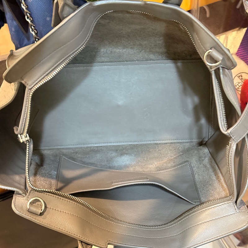 時尚的慵懶感 YSL裡外全皮革 大象灰 手提/斜背包 高級隨性的時尚風格-16