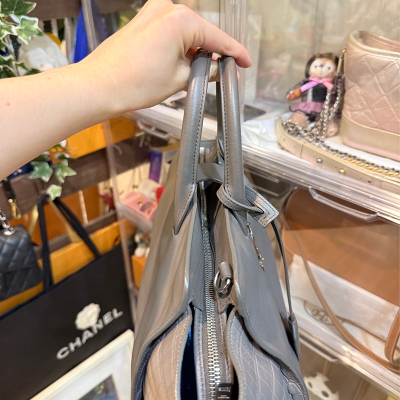 時尚的慵懶感 YSL裡外全皮革 大象灰 手提/斜背包 高級隨性的時尚風格-19