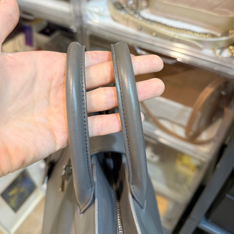 時尚的慵懶感 YSL裡外全皮革 大象灰 手提/斜背包 高級隨性的時尚風格-21