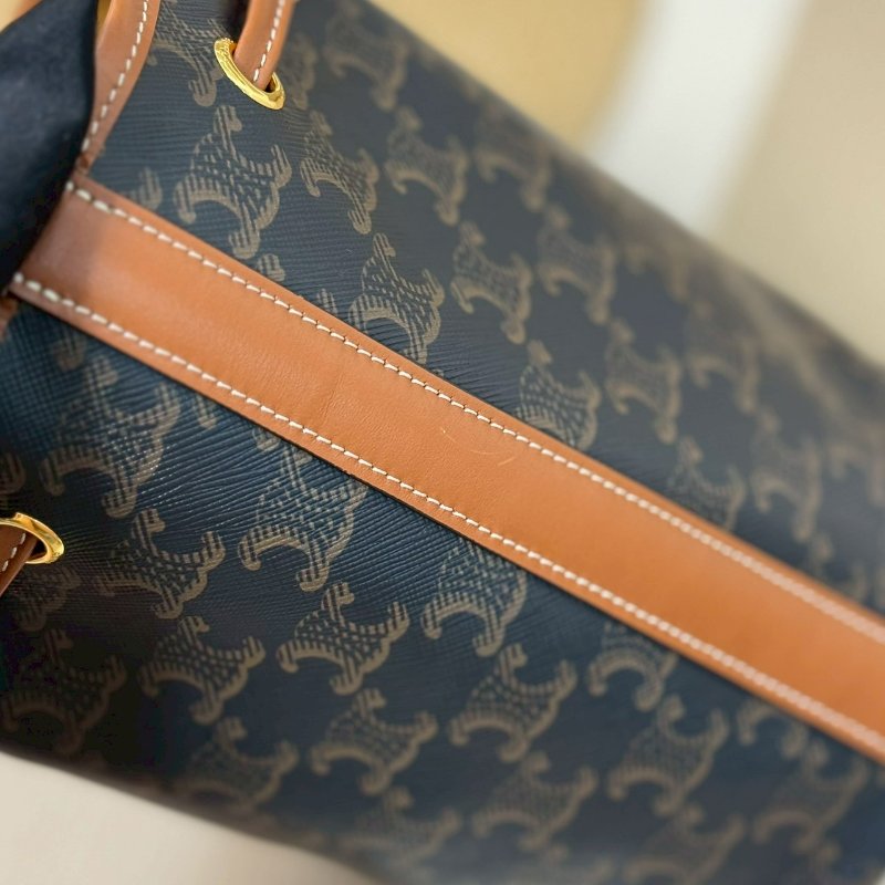 🏷️Celine.Triomphe 抽繩水桶包-16