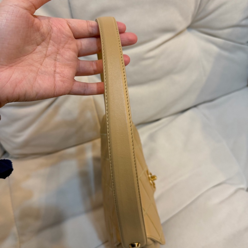 Chanel 香奈兒 米色 Kelly shoulder 單肩包 外縫線 大菱格 中古 24K金 Vintage-5