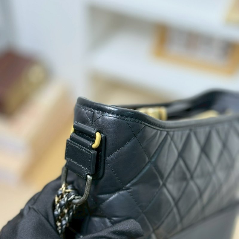 🏷️Chanel．流浪包 新中號 芯片款-9
