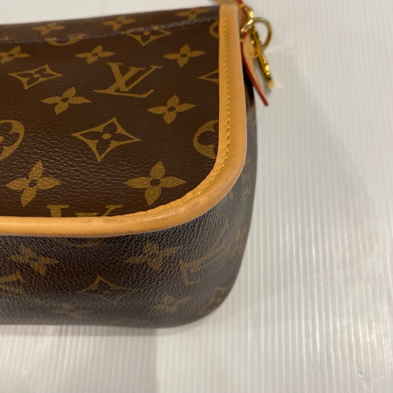 LOUIS VUITTON DIANE 法棍包-10
