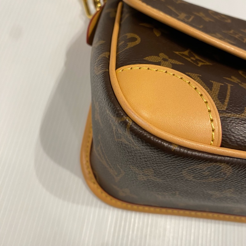 LOUIS VUITTON DIANE 法棍包-22