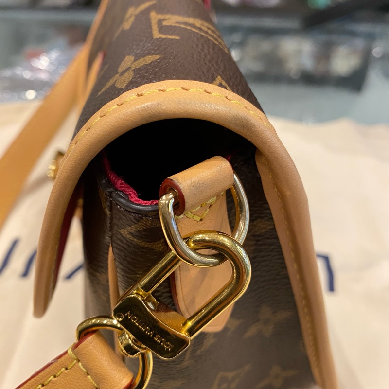 LOUIS VUITTON DIANE 法棍包-24