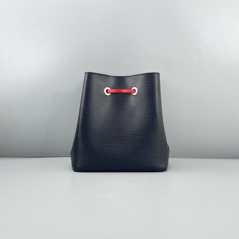 超可愛❤️Lv #黑色 #水波紋 #牛皮 #水桶bb-36