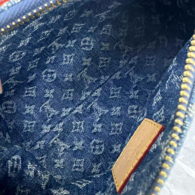 LV 藍丹寧 24年新款飯盒包 全新配件盒子塵袋 已絕版-5