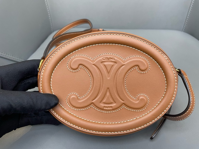 Celine 月餅包 小 焦糖色-7