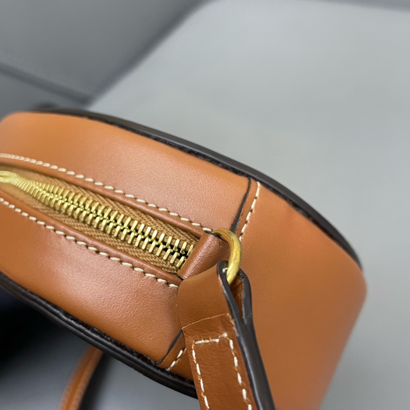 Celine 月餅包 小 焦糖色-18