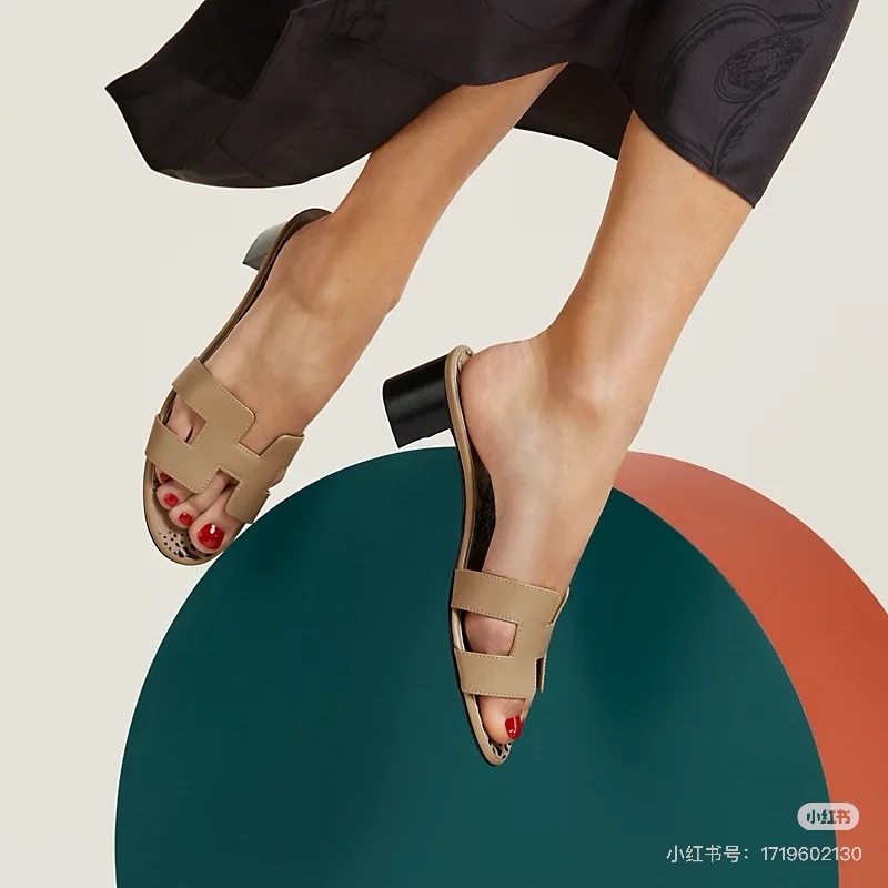 愛馬仕 Hermès Oasis sandals 亞麻米 奶茶色 豹紋低跟涼鞋-1