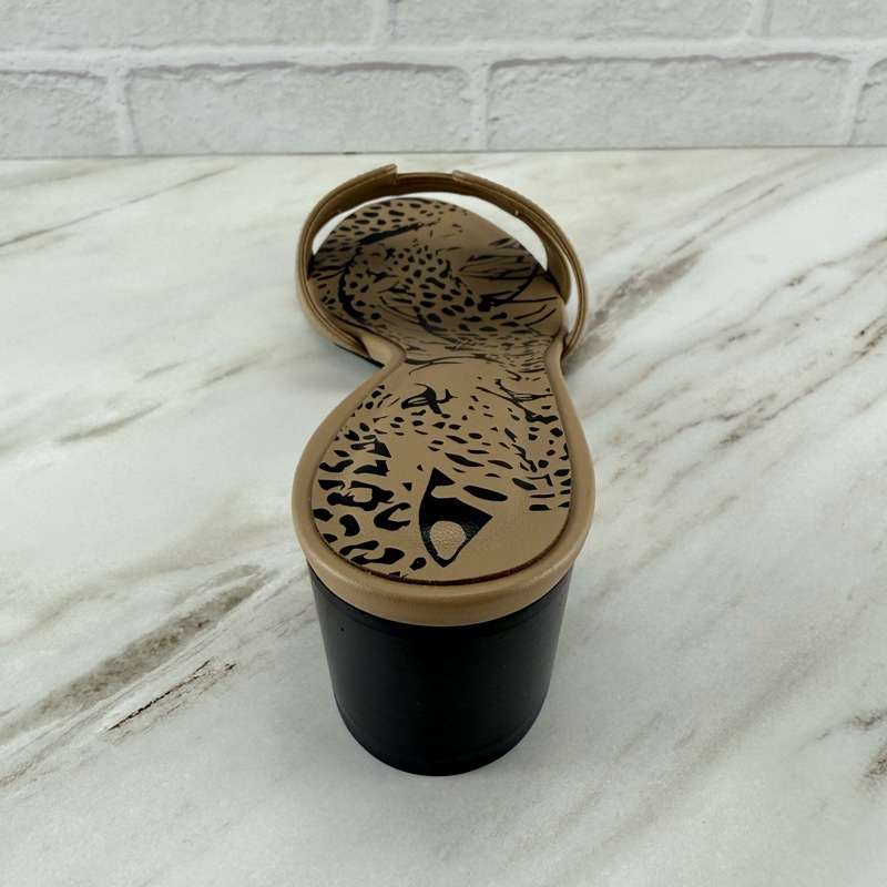 愛馬仕 Hermès Oasis sandals 亞麻米 奶茶色 豹紋低跟涼鞋-10