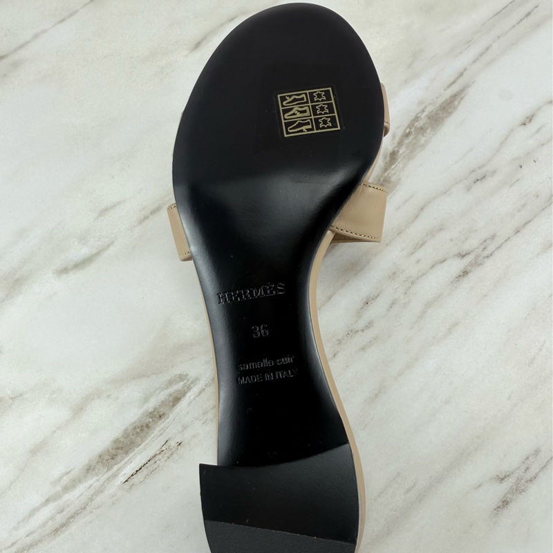 愛馬仕 Hermès Oasis sandals 亞麻米 奶茶色 豹紋低跟涼鞋-11