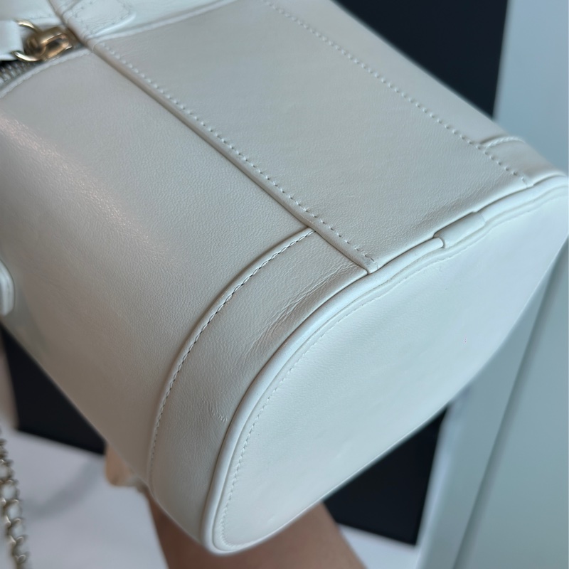 Chanel Vanity Case雪白化妝盒斜挎包🤍夏天必備淺色系🈶保卡配件齊全-20