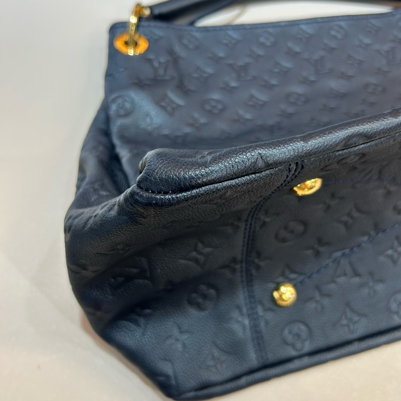 LV夜黑藍色牛皮壓紋 Artsy MM城市棍把包 M93448-12