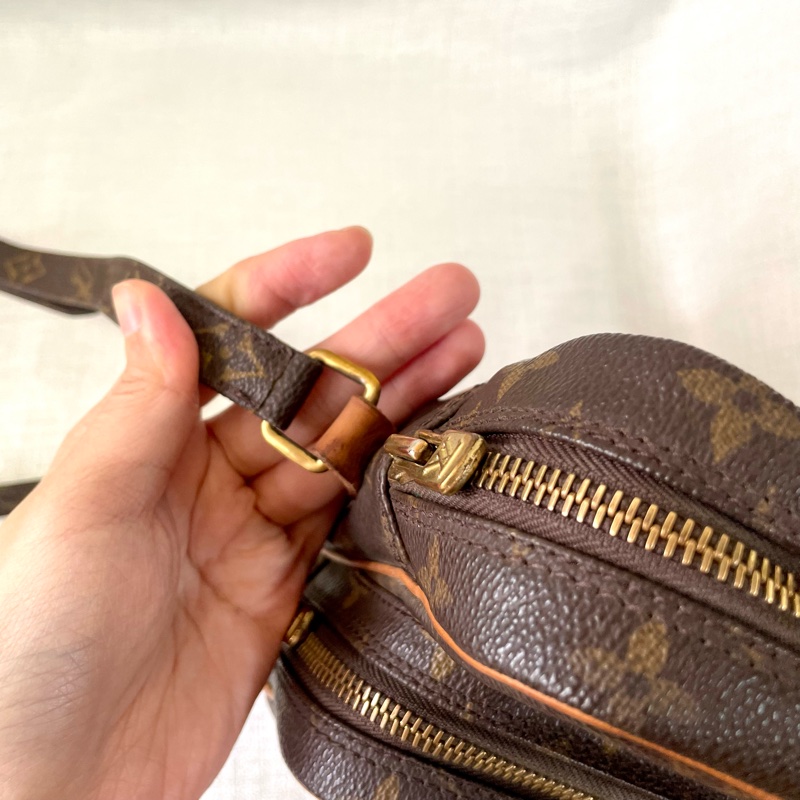 LV 老花雙層相機包-22