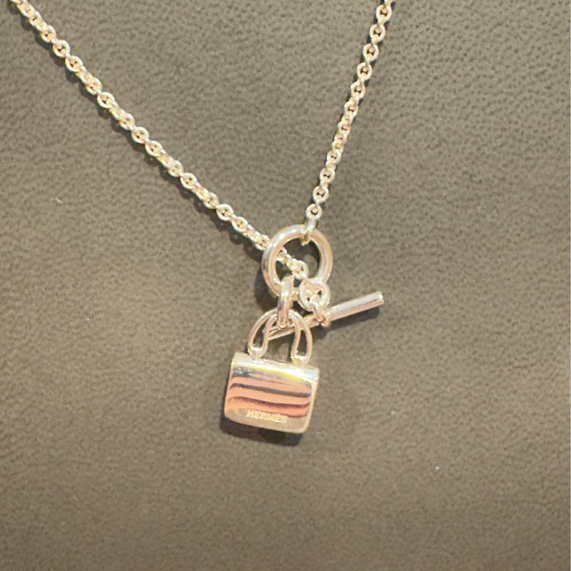 愛馬仕 經典 Amulettes 康康 銀 墜飾-1