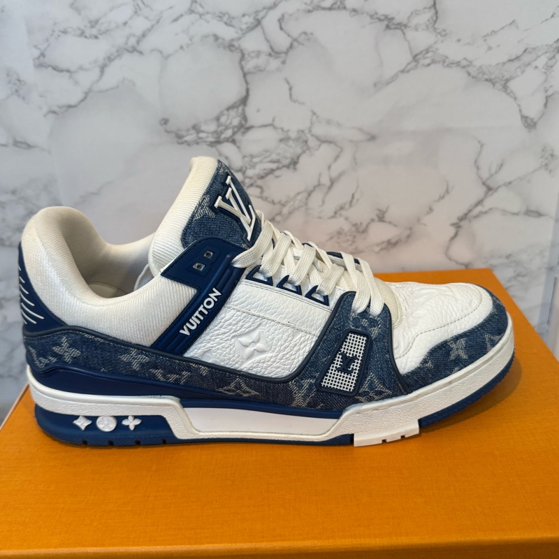 LOUIS VUITTON-1