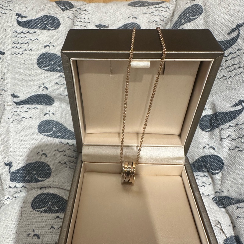 BV 玫瑰金及白金 吊飾為玫瑰金-7